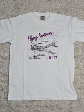 VTG 90s Flying Fortress B-17 Graphic Tee XL